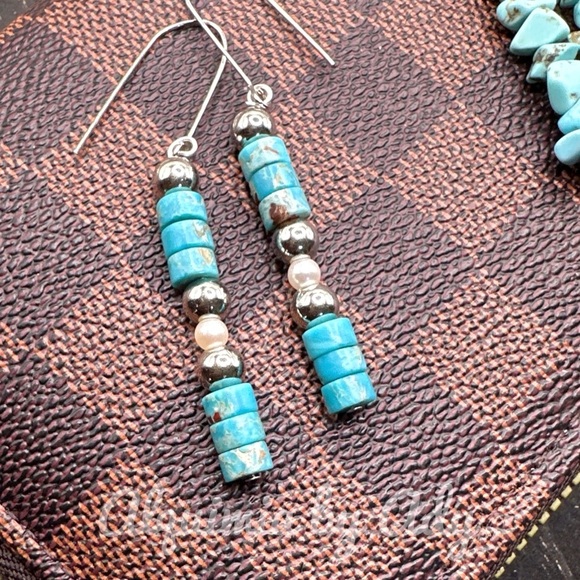 Turquoise beaded long earrings - Picture 1 of 1